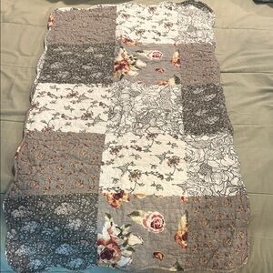 Amazon Gray and White Floral Patchwork Pillow